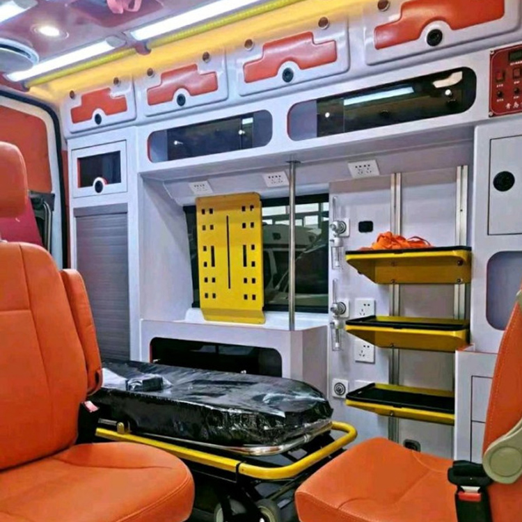 尼玛长途救护车护送病人租赁价格